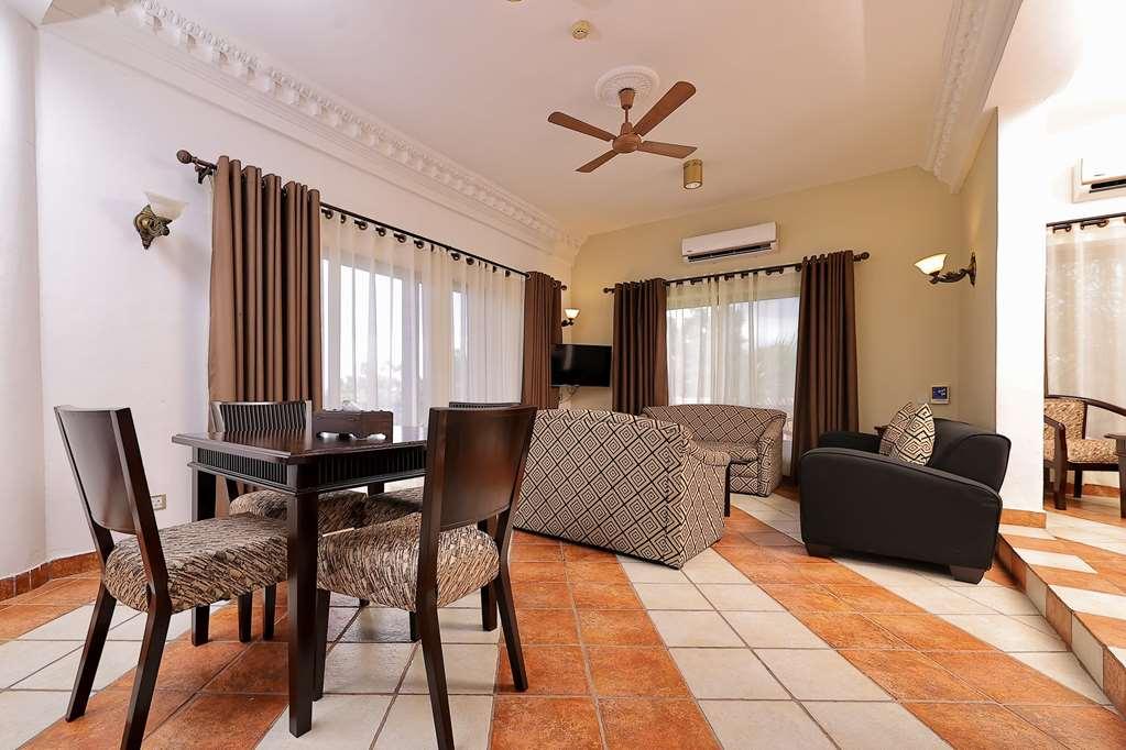 Colosseum Boutique Hotel & Spa Νταρ ες Σαλάμ Δωμάτιο φωτογραφία