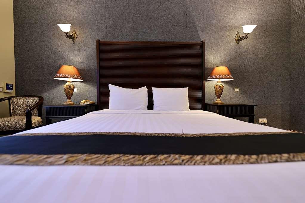 Colosseum Boutique Hotel & Spa Νταρ ες Σαλάμ Δωμάτιο φωτογραφία