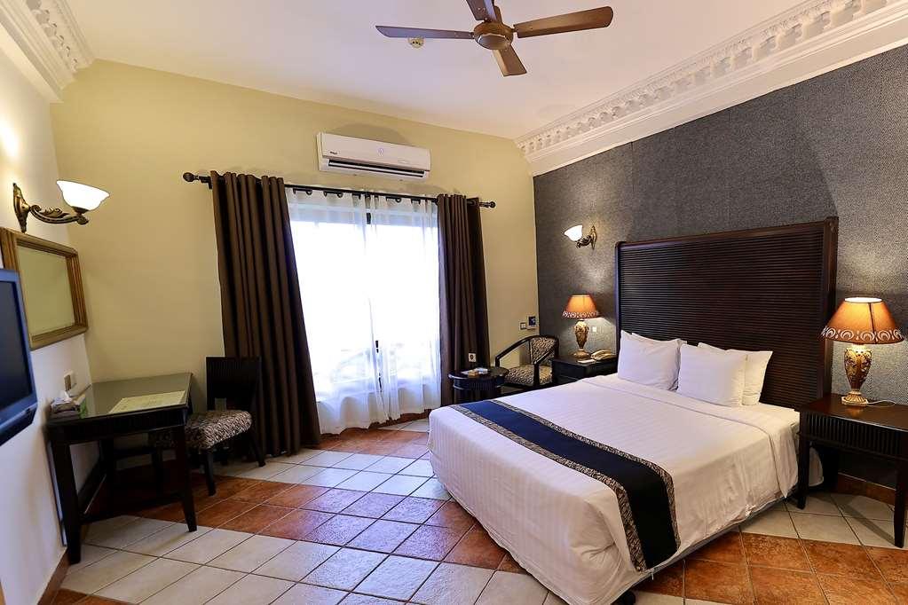 Colosseum Boutique Hotel & Spa Νταρ ες Σαλάμ Δωμάτιο φωτογραφία