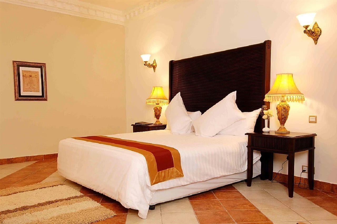 Colosseum Boutique Hotel & Spa Νταρ ες Σαλάμ Εξωτερικό φωτογραφία